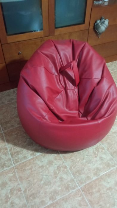 Puff Vermelho - Diâmetro 70cm e 85cm Altura