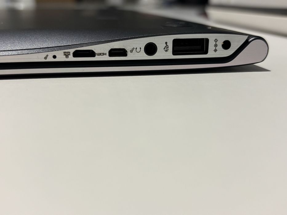 Computador/Notebook Samsung Modelo: NP900X4C 2012