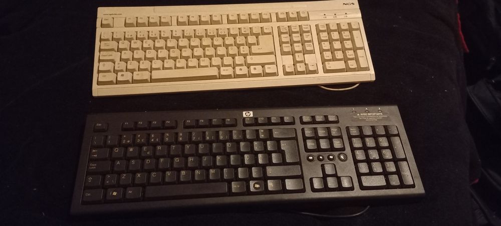 Lote de 2 teclados usb