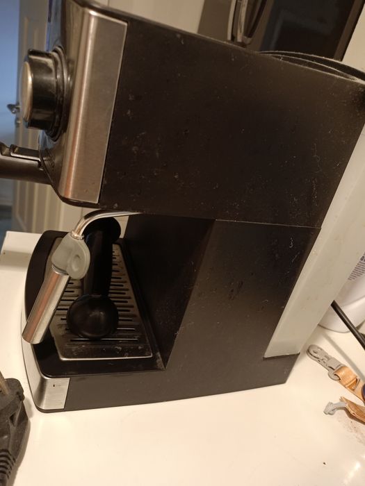 Ekspres MESKO MS4403