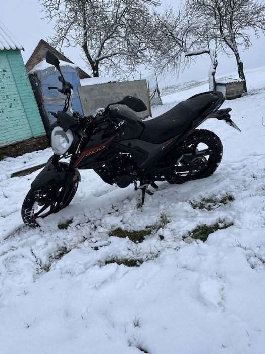 Продам ліфанJR200