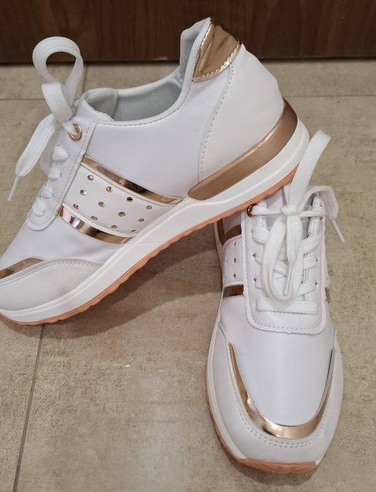 białe sportowe sneakersy damskie rozm.36