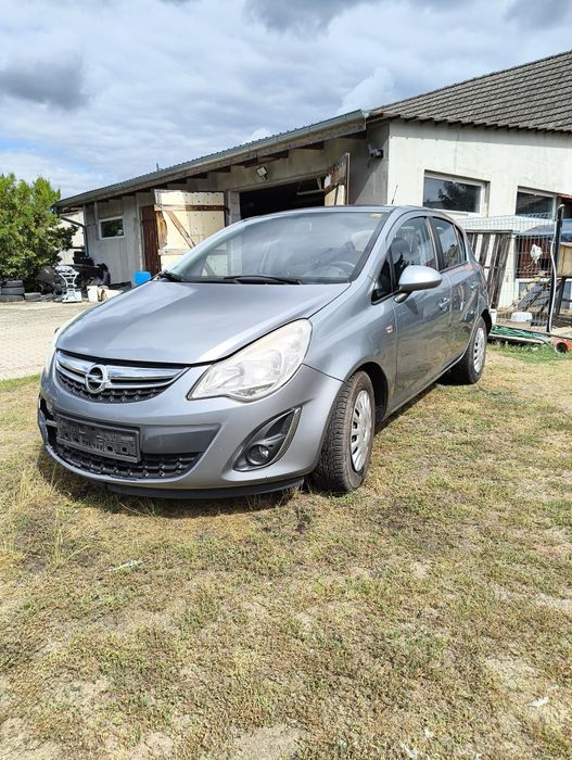 Opel corsa 2013rok