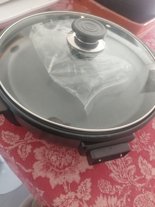 Placa de fazer pizzas elétrica