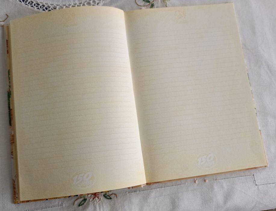 Livro Registo Receitas (alusivo aos 150anos da Fábrica Nacional)