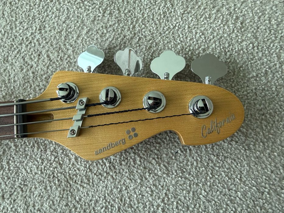 Baixo Sandberg California II VM4 RW CR HG