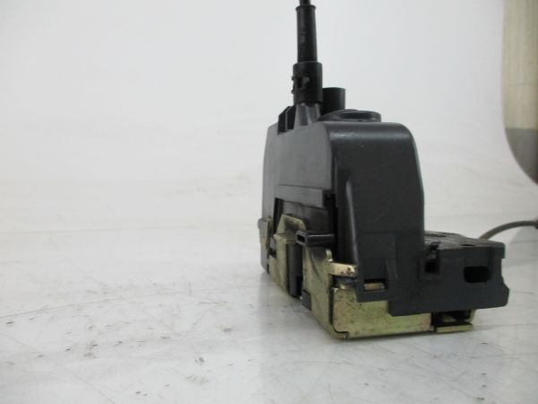 Fechadura / fecho porta trás esquerdo RENAULT Megane II (BM0/1_, CM0/1