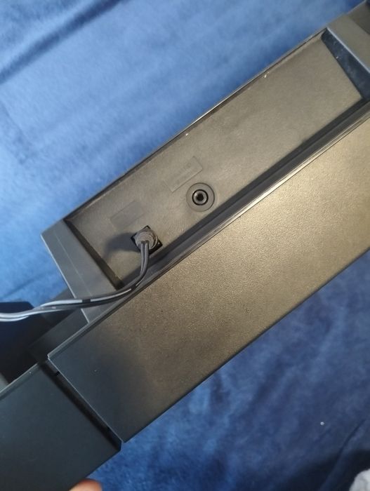 Teclado YAMAHA com adaptador incluso