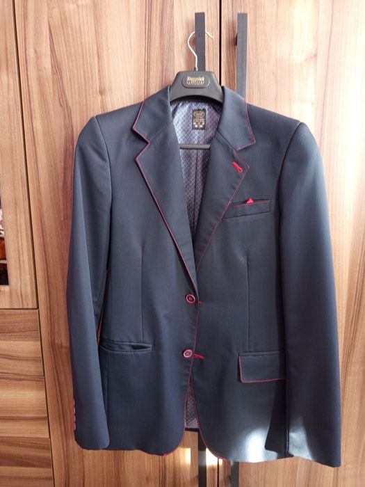 Garnitur  rozmiar 48/182