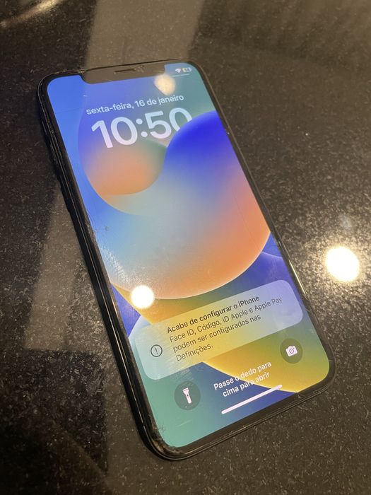 iPhone X cizento sideral