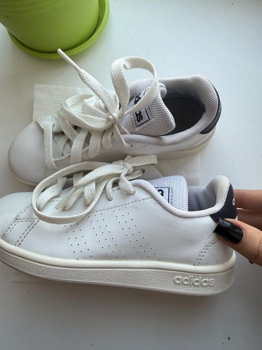 Білі кеди для хлопчика adidas