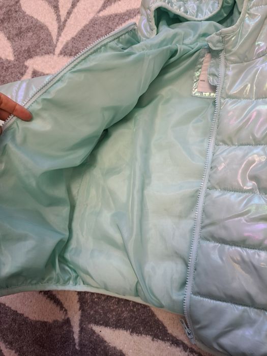 Куртка доя дівчинки