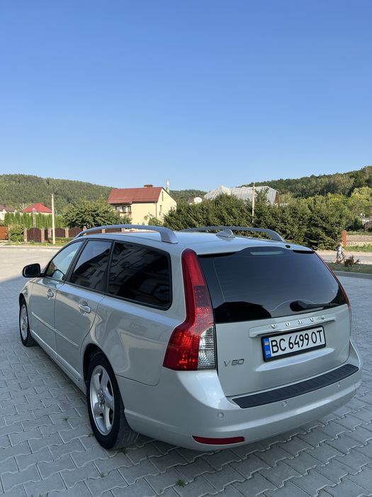 Volvo v50 1.6 дизель 2012р