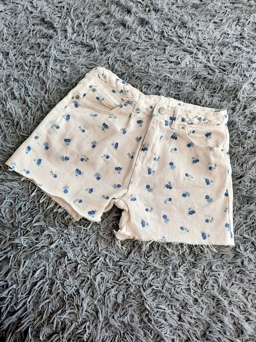 Шорти на дівчинку