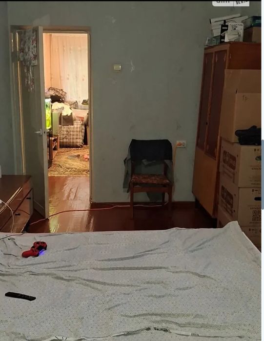 Продам  квартиру. Центр.