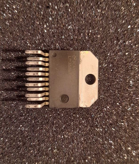 Wzmacniacz, końcówka mocy LM3886T produkcji Texas Instruments