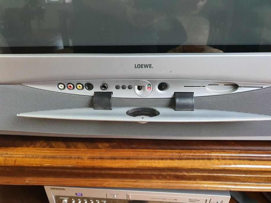 Televisão Loewe Aconda