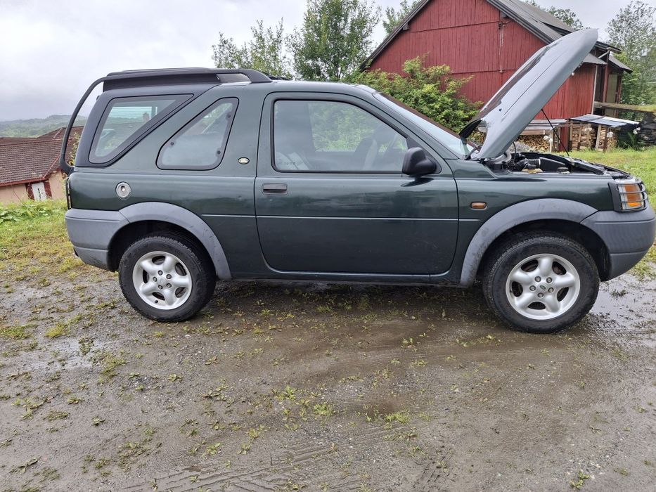 Land rover frelander 1