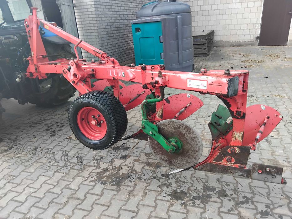 sprzedam plug  4 skibowy unia