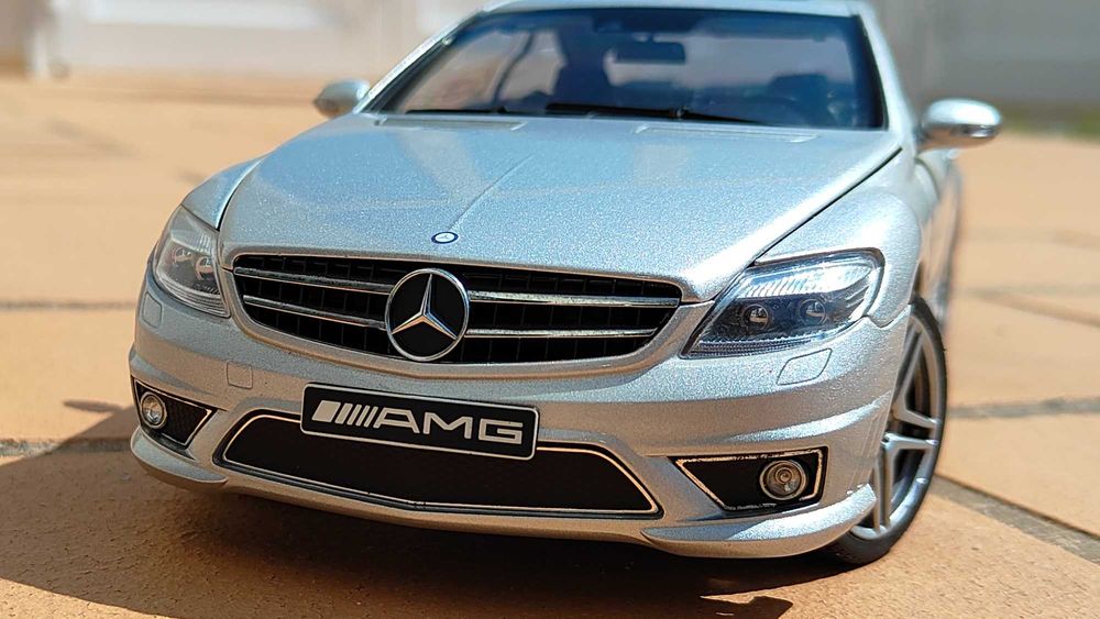 Mercedes Benz CL63 AMG Autoart