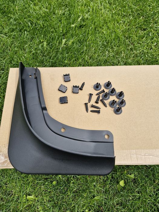 Бризговики (болотники) Tesla Model Y, Tesla MY, Тесла У .