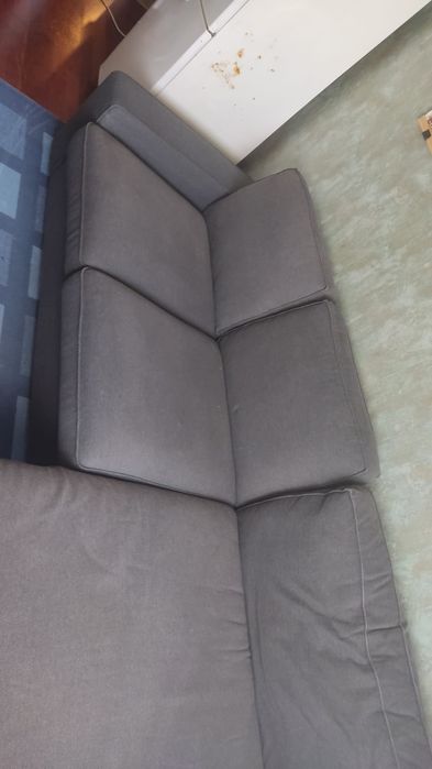 Sofá com Chaise-longue IKEA KIVIK