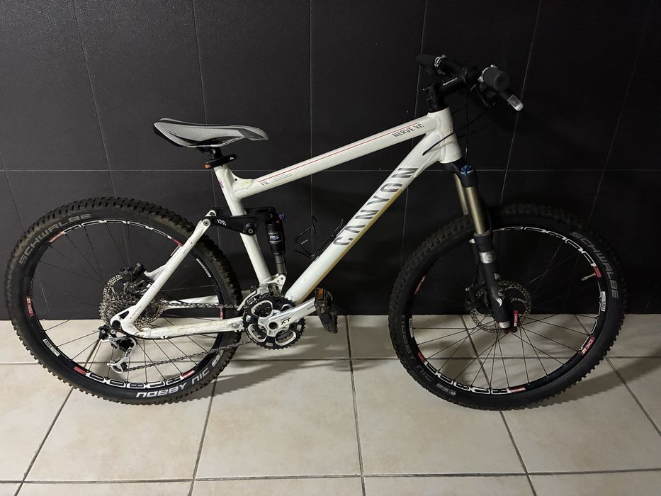 Bicicleta CANNYON