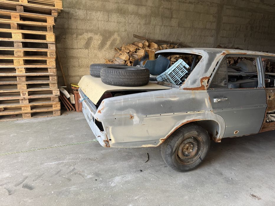 Vendo mercedes w115