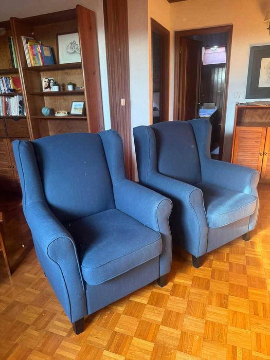 Belíssimas poltronas azuis - 2 unidades disponíveis