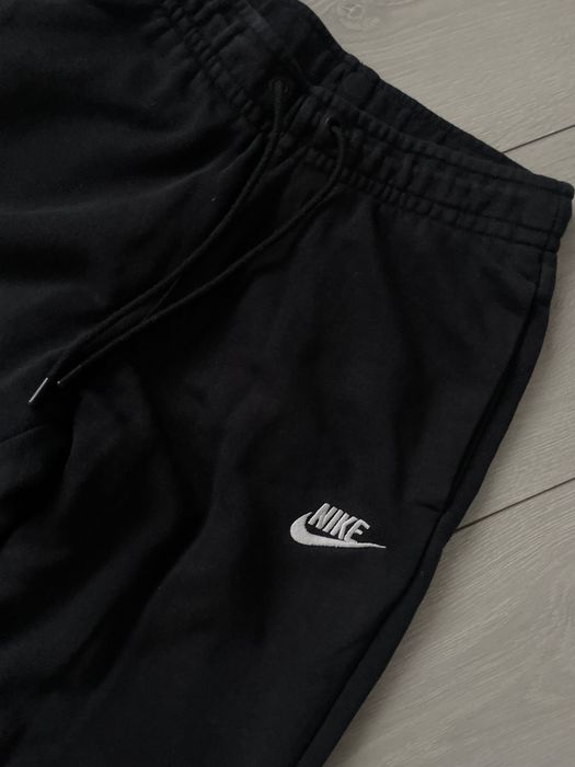 Найковські жіночі штани