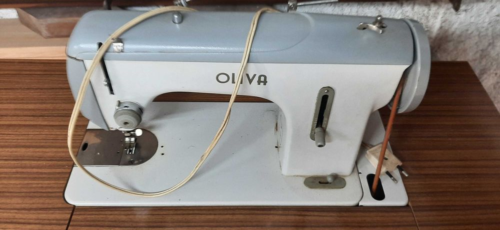 Máquina Costura Oliva CL 55