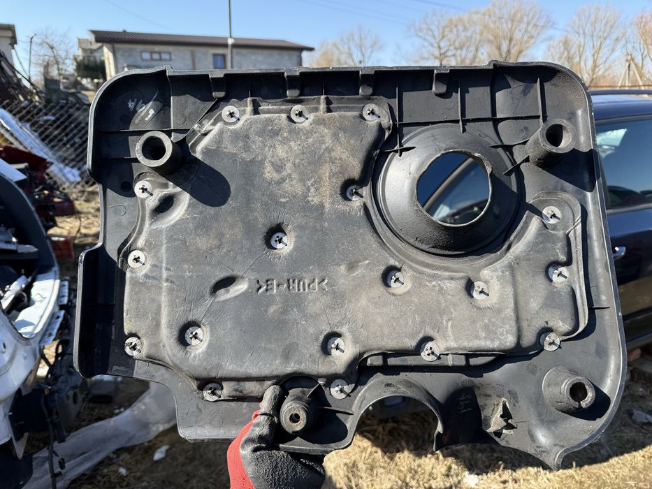 Декоративна кришка накладка двигуна Hyundai Santa Fe 2.2d 06-12