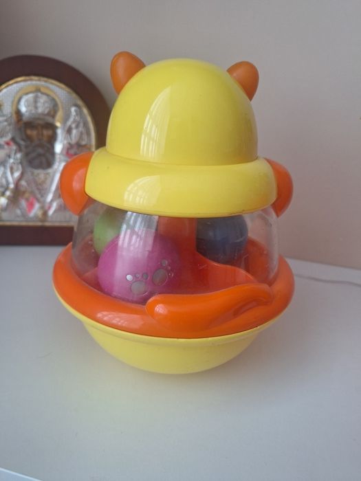 Юла неваляшка котеня