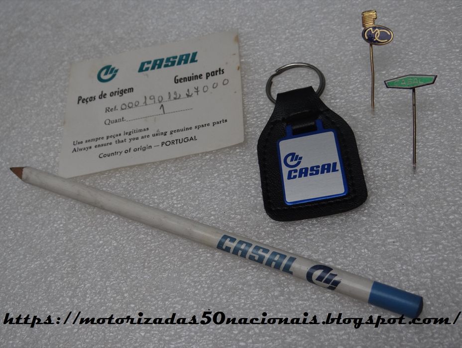 Conjunto de Artigos de Colecionador da Casal