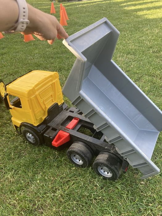 Zabawki ogrodowe stan bardzo dobry