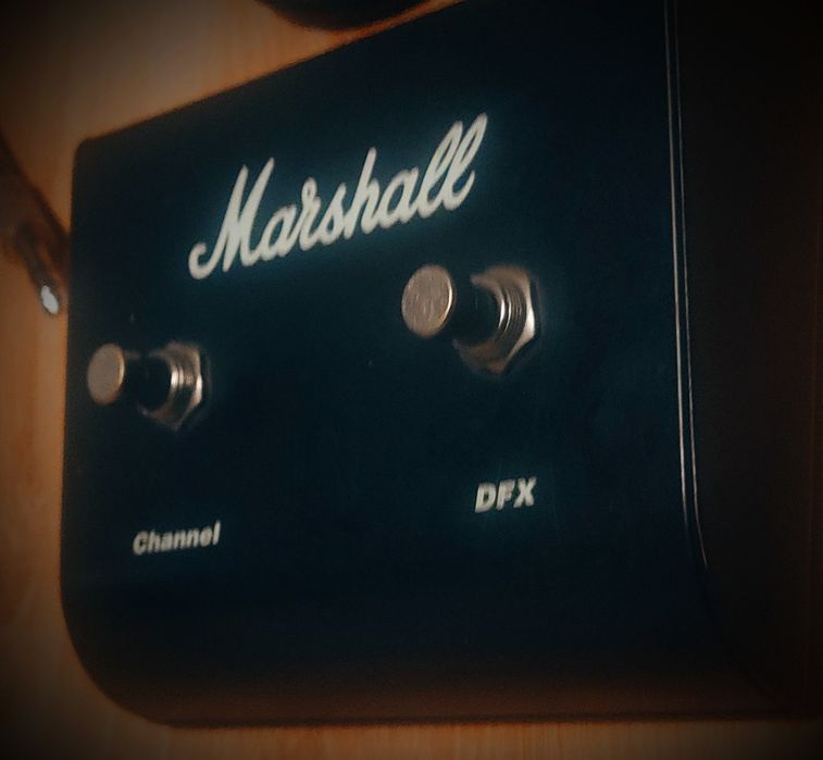 Original Marshall Channel & DFX Footswitch | Używany, doskonały stan