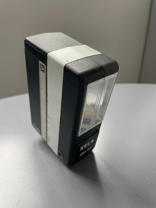 Aparat fotograficzny Praktica.