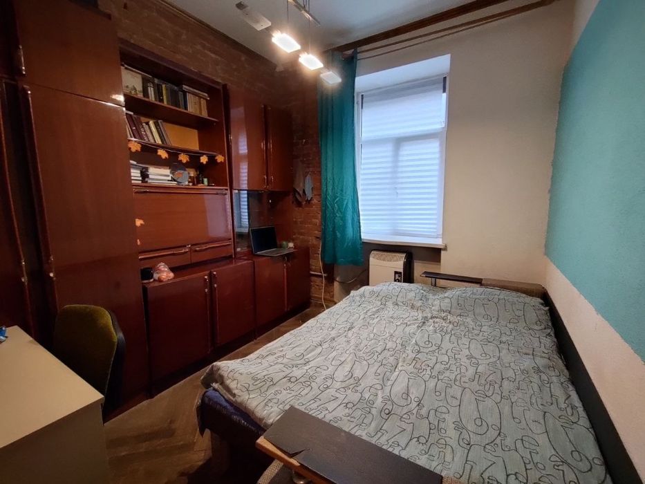 Продам квартиру в центрі