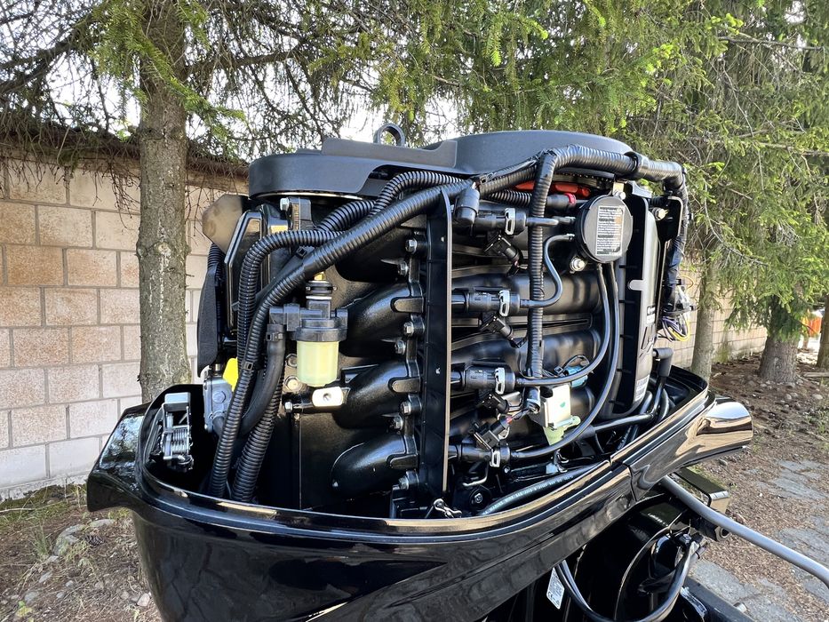 Silnik zaburtowy Mercury F60 Sea Pro uciągowy
