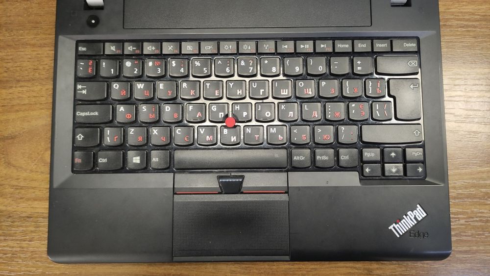 Ноутбук Lenovo ThinkPad Edge E330 3354-DSG SSD 250GB