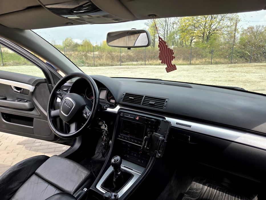 Audi A4B7 2.0 tdi 170 km