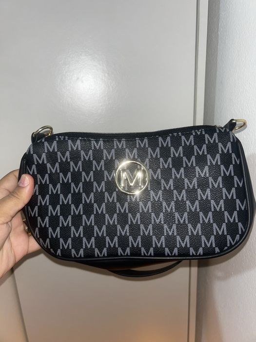 Bolsas Novas a venda