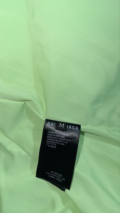 Крутий пуховик Balenciaga