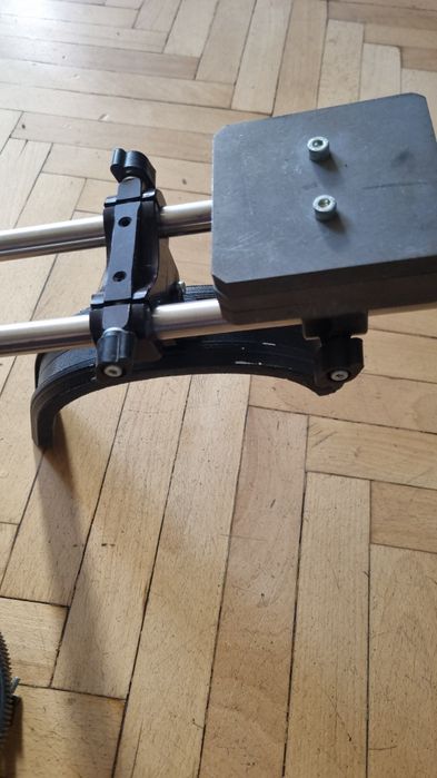 Універсальний плечовий упор