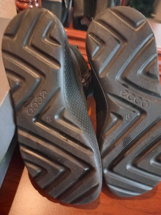 ECCO ботинки сапоги 37 р.