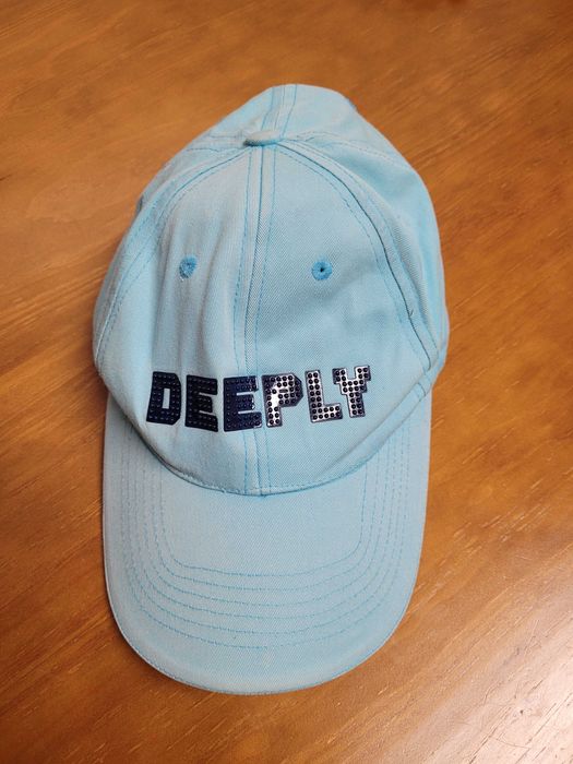 Boné Deeply azul