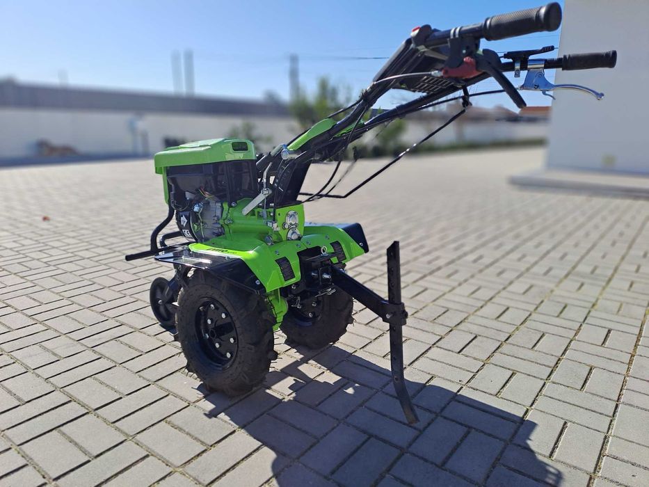 Motoenxada gasolina com transmissão directa - 7 cv refª VIMETD7A VITO