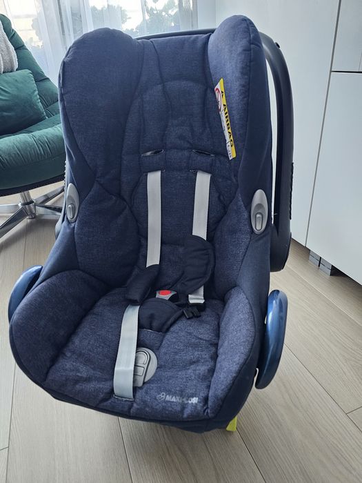 Fotelik maxi cosi z bazą