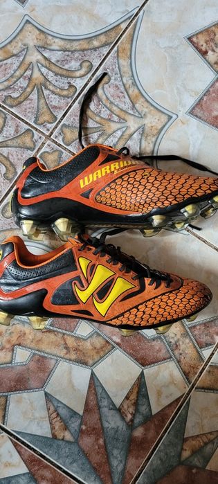 Бутси Warrior skreamer 39р.( устілка 24см)