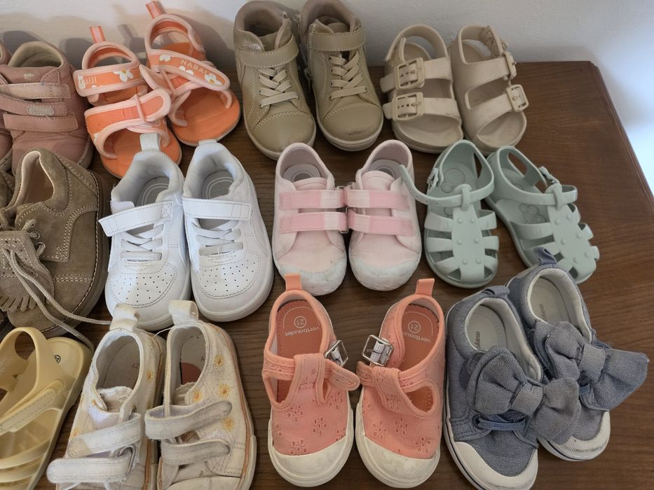 Lote Sapatos Menina 21 ao 25